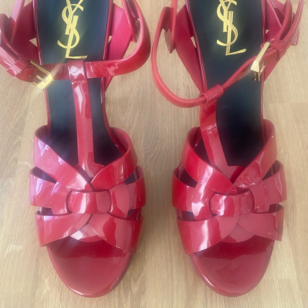 Hot Pink YSL tribute heels Size 9